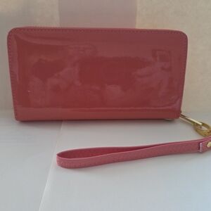 💖Pink Patent Leather Wallet with Wristlet